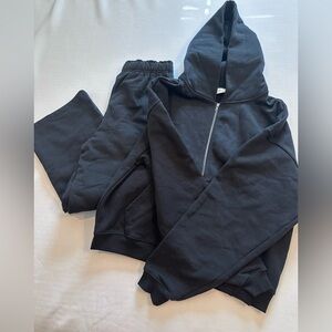 Lucid Blanks Heavyweight Black Hoodie and Sweatpants Set. Size M